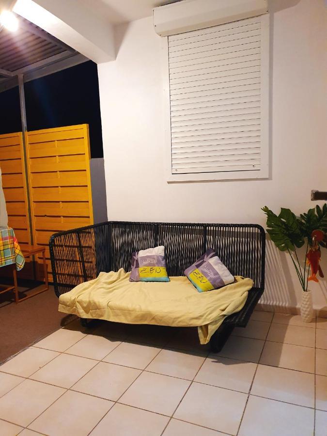 Maison Confortable A Sainte-Anne Kültér fotó